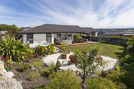 Photo of property in 58 Katania Heights, Brightwater, 7022