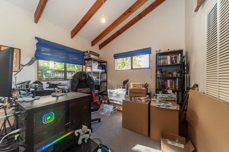 Photo of property in 42a Monorgan Road, Strathmore Park, Wellington, 6022