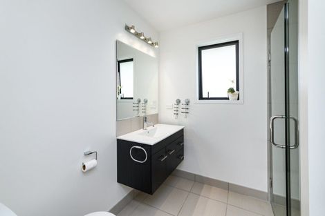 Photo of property in 45 Liberty Grove, Kelvin Grove, Palmerston North, 4414