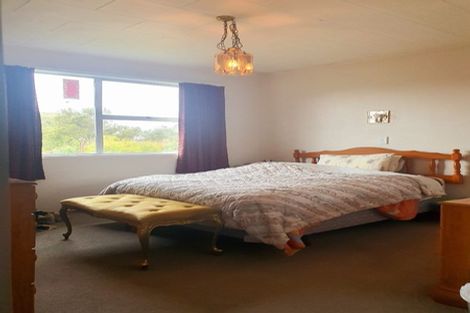 Photo of property in 10 Hewlett Road, Massey, Auckland, 0614