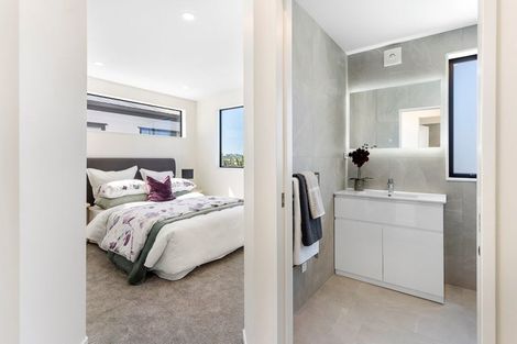 Photo of property in 14d Benders Avenue, Hillcrest, Auckland, 0627