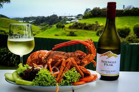 Photo of property in 24a Saint Ives Grove, Whalers Gate, New Plymouth, 4310