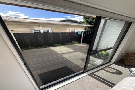 Photo of property in 12c Nolan Road, Greenlane, Auckland, 1051