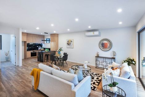 Photo of property in 3/258 Lake Road, Hauraki, Auckland, 0622