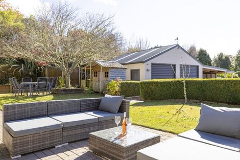 Photo of property in 214 Mapara Road, Acacia Bay, Taupo, 3385