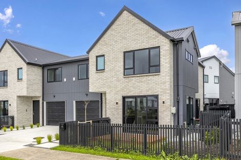 Photo of property in 8 Kartolina Crescent, Kumeu, 0810