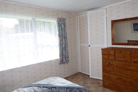 Photo of property in 32 Barton Street, Marton, 4710