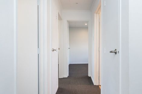 Photo of property in 52a Benmore Avenue, Cloverlea, Palmerston North, 4412