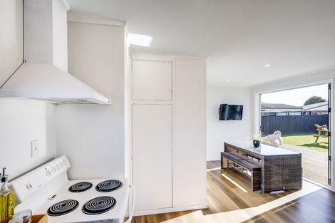 Photo of property in 8 Lyttelton Crescent, Tamatea, Napier, 4112