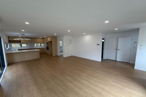 Photo of property in 131 Connell Street, Blockhouse Bay, Auckland, 0600