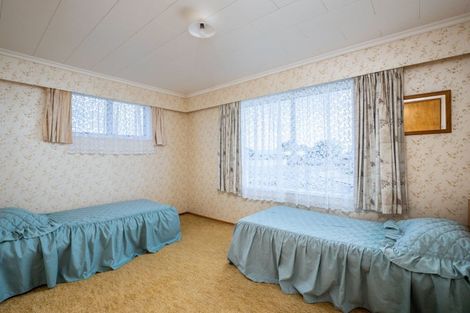 Photo of property in 2 Erica Place, Bell Block, New Plymouth, 4312