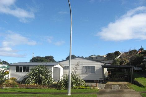 Photo of property in 7 Tahurangi Place, Spotswood, New Plymouth, 4310