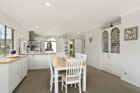 Photo of property in Seacrest, 4/200 Papamoa Beach Road, Papamoa Beach, Papamoa, 3118