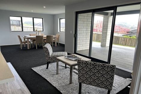 Photo of property in 32 Hitchen Road, Pokeno, 2402