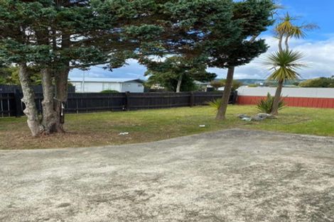 Photo of property in 16 Stirling Street, Levin, 5510