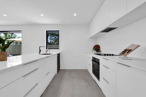 Photo of property in 405d Carrington Street, Upper Vogeltown, New Plymouth, 4310