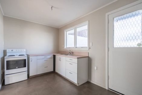 Photo of property in 2/89 Hills Road, Edgeware, Christchurch, 8013