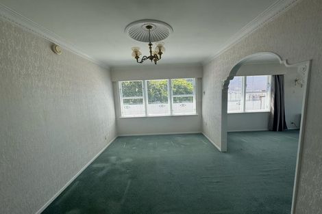 Photo of property in 33 Rosebank Avenue, Avalon, Lower Hutt, 5011