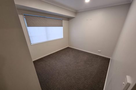 Photo of property in 55 Newbliss Crescent, East Tamaki Heights, Auckland, 2016