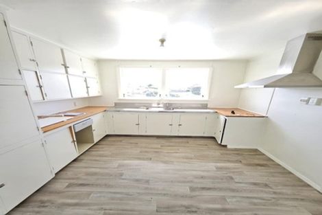 Photo of property in 148-152 Champion Street, Cannons Creek, Porirua, 5024