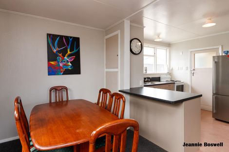 Photo of property in 83 Grey Street, Shannon, 4821