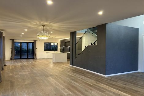 Photo of property in 4 Flavell Drive, Orewa, 0931