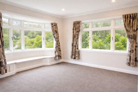 Photo of property in 108 Mortimer Terrace, Brooklyn, Wellington, 6021