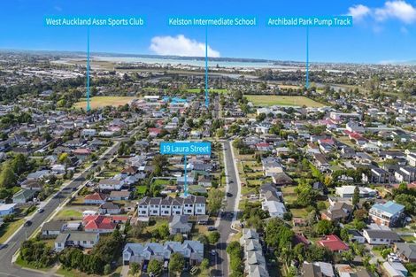 Photo of property in 19 Laura Street, Kelston, Auckland, 0602