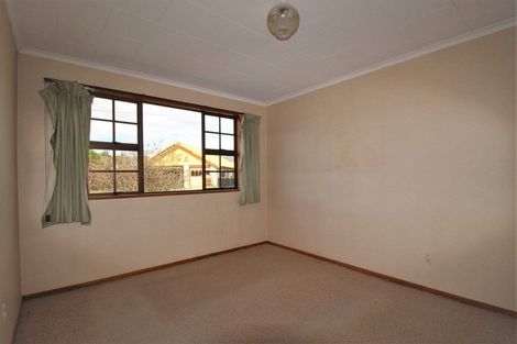 Photo of property in 12 Ashworth Street, Alexandra, 9320