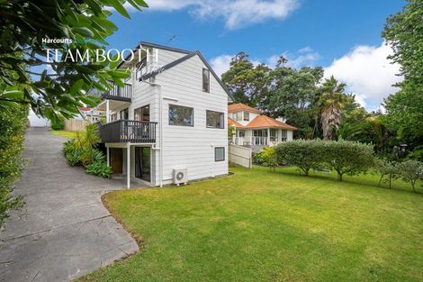 Photo of property in 2/5 Francis Street, Hauraki, Auckland, 0622