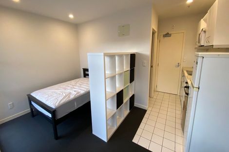 Photo of property in Oakwood Hall Apartments, 6c/81 Wakefield Street, Auckland Central, Auckland, 1010