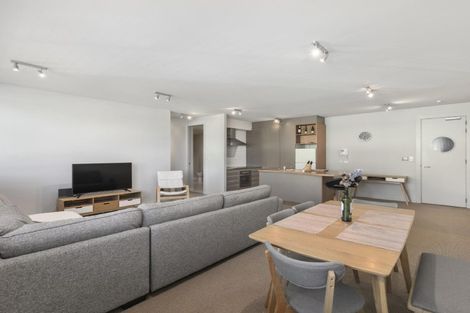 Photo of property in 2/337 Jackson Street, Petone, Lower Hutt, 5012