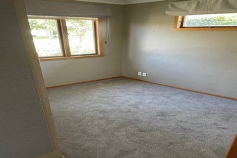 Photo of property in 307 Shakespeare Street, Leamington, Cambridge, 3432