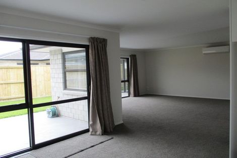 Photo of property in 11 Kahuparere Crescent, Pyes Pa, Tauranga, 3112