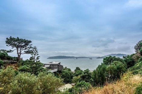 Photo of property in 19a Rangiora Terrace, Tahunanui, Nelson, 7011