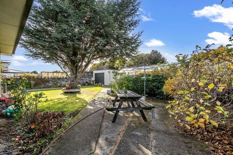 Photo of property in 73 Conway Crescent, Glengarry, Invercargill, 9810