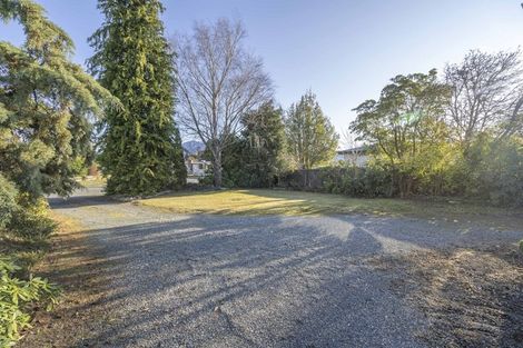 Photo of property in 100 Mackinnon Loop, Te Anau, 9600