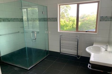 Photo of property in 1/17 Glenvar Road, Torbay, Auckland, 0630