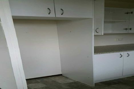 Photo of property in 1/15 Cyril Crescent, West Harbour, Auckland, 0618