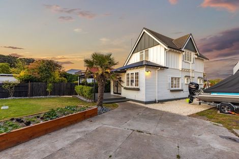 Photo of property in 154 Shaw Avenue, New Brighton, Christchurch, 8083