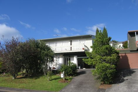 Photo of property in 1/2 Hume Drive, Hillcrest, Auckland, 0627