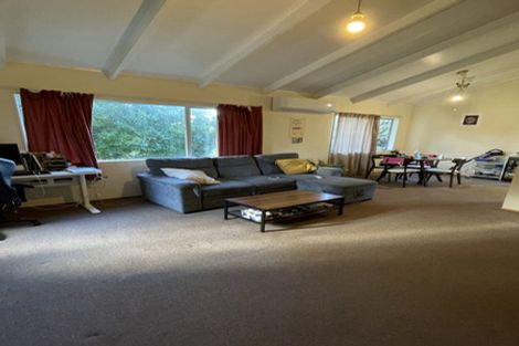Photo of property in 6 Gloaming Place, Conifer Grove, Takanini, 2112