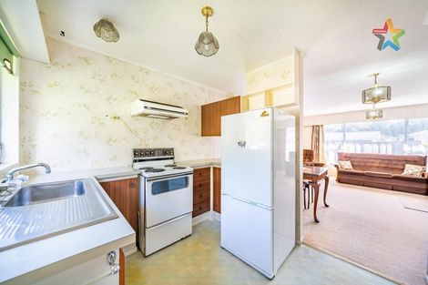 Photo of property in 178b Major Drive, Kelson, Lower Hutt, 5010