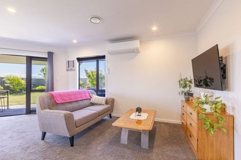 Photo of property in 11 Watt Court, Mahora, Hastings, 4120