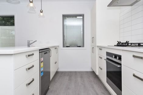 Photo of property in 3/56 Sandwich Road, Saint Andrews, Hamilton, 3200