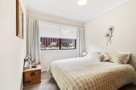 Photo of property in 1/71 Dalwhinnie Parade, Highland Park, Auckland, 2010