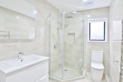 Photo of property in 10a Malvern Road, Morningside, Auckland, 1022
