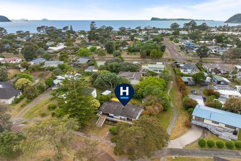 Photo of property in 33 Dunlop Drive, Pauanui, Hikuai, 3579