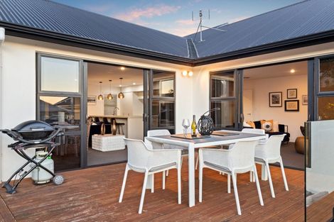 Photo of property in 23 Stockyard Crescent, Pukekohe, 2120