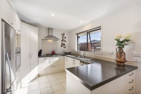 Photo of property in 19 Cresta Drive, Katikati, 3129